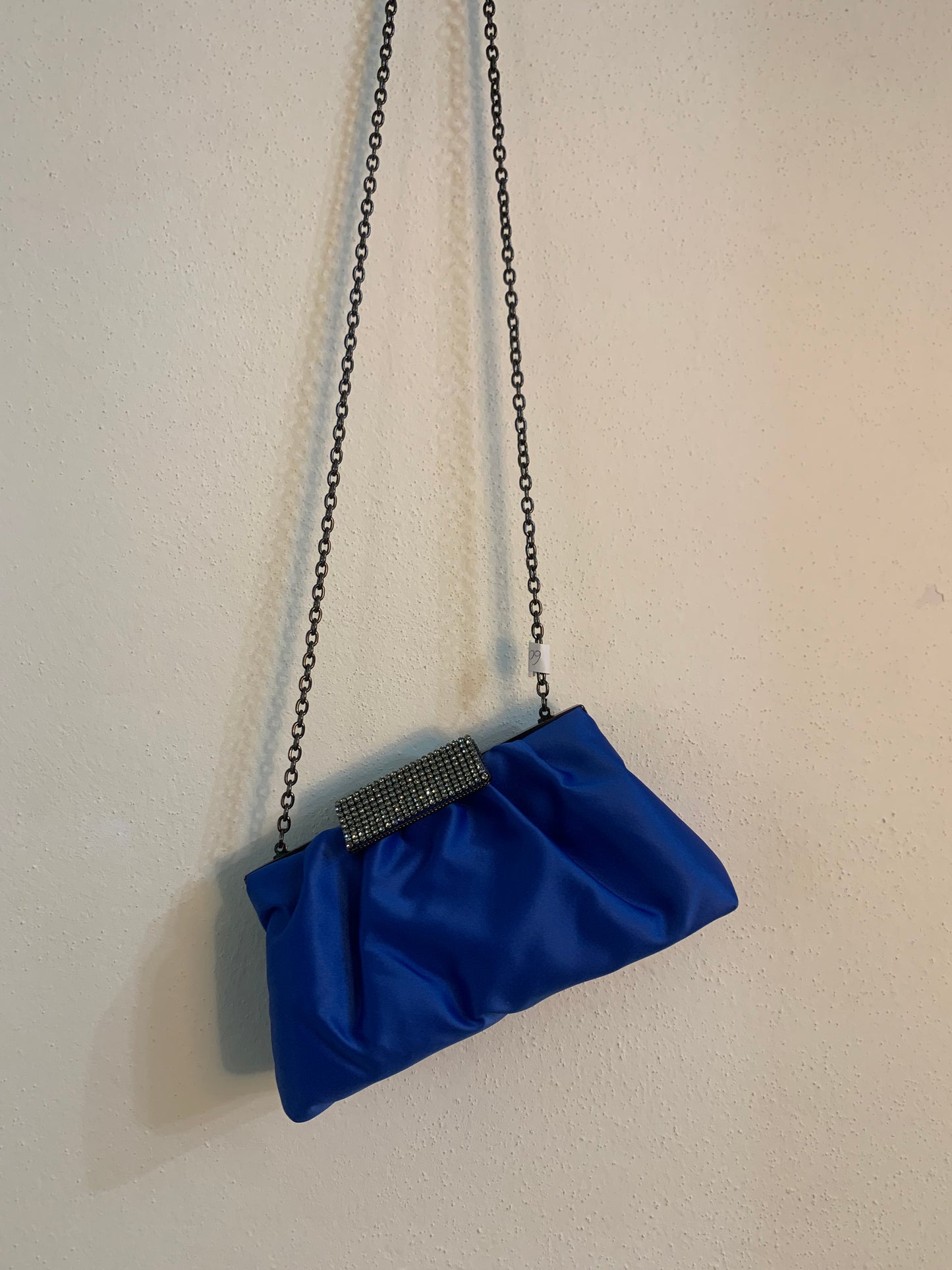 Borsa in raso attacco luce