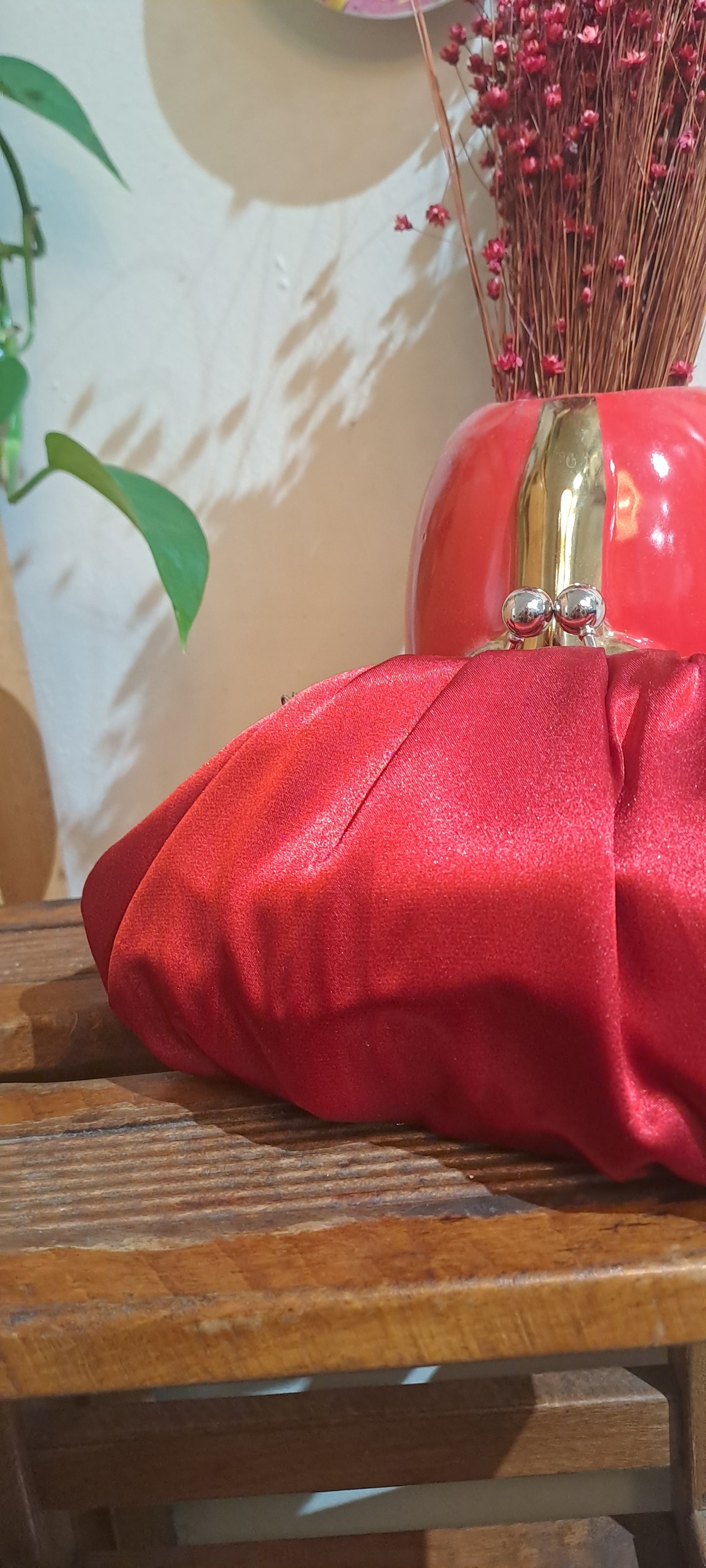 Pouchette Raso red