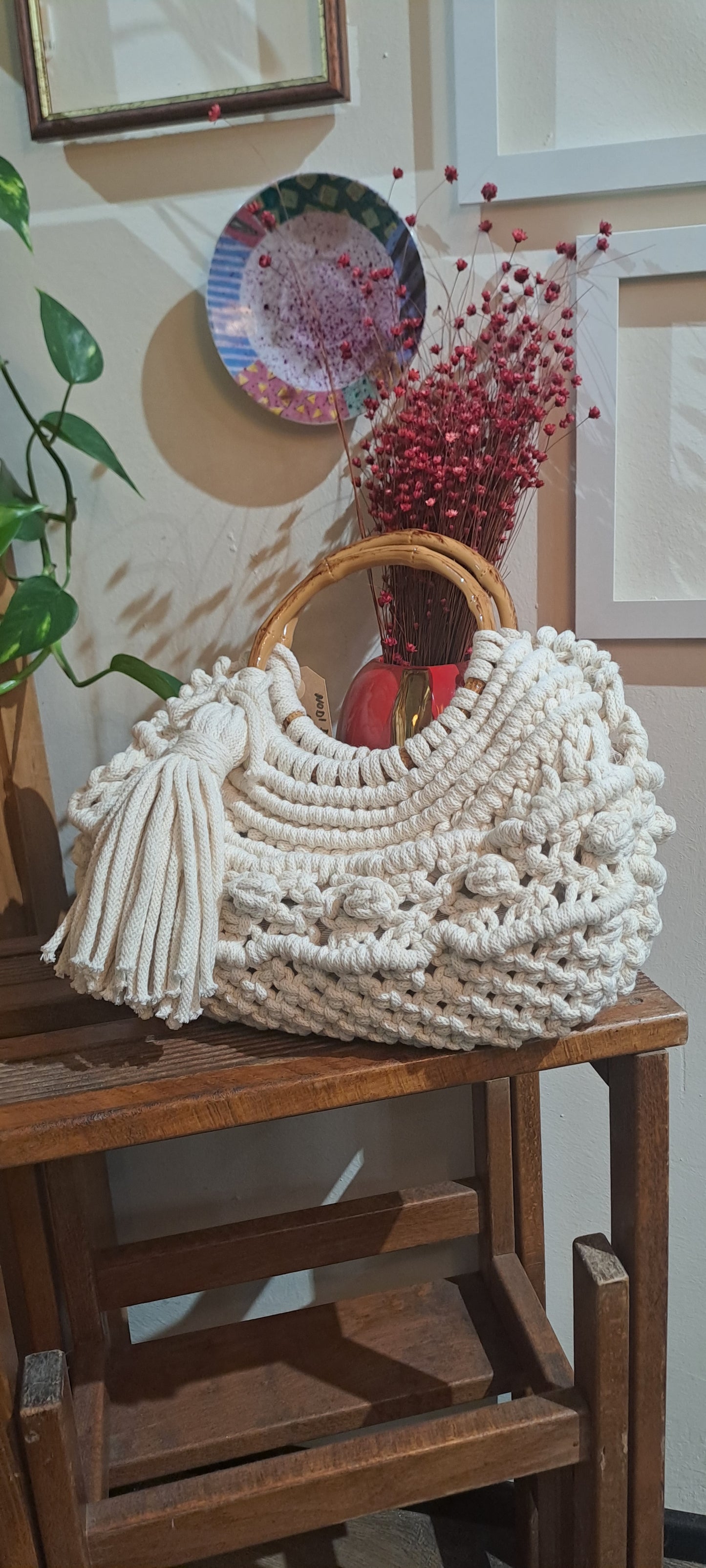 Borsa in macramè anello legno