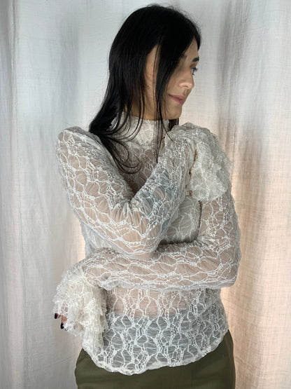 Camicetta in pizzo avorio collo alto
