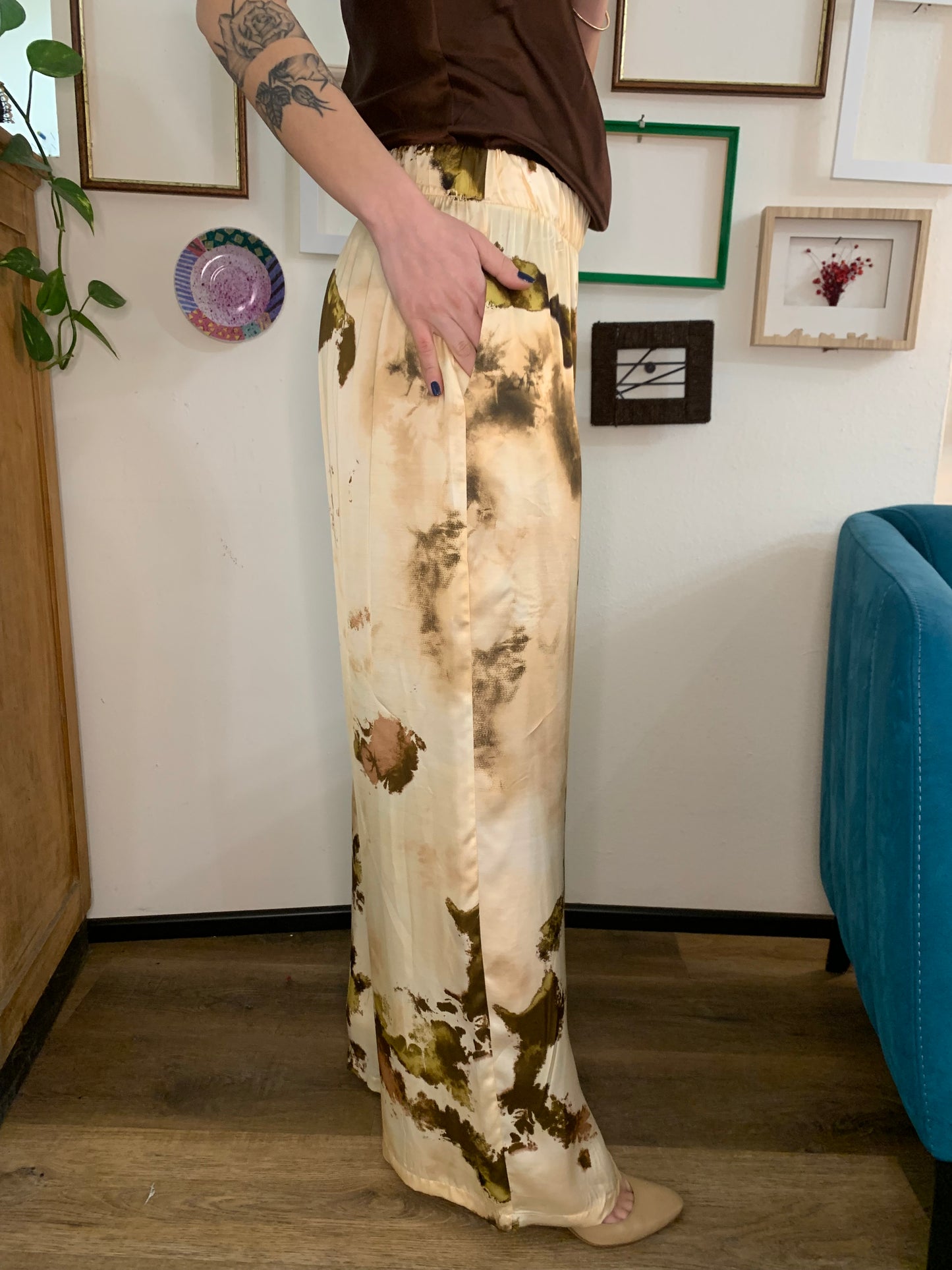 Pantalone satin in fantasia