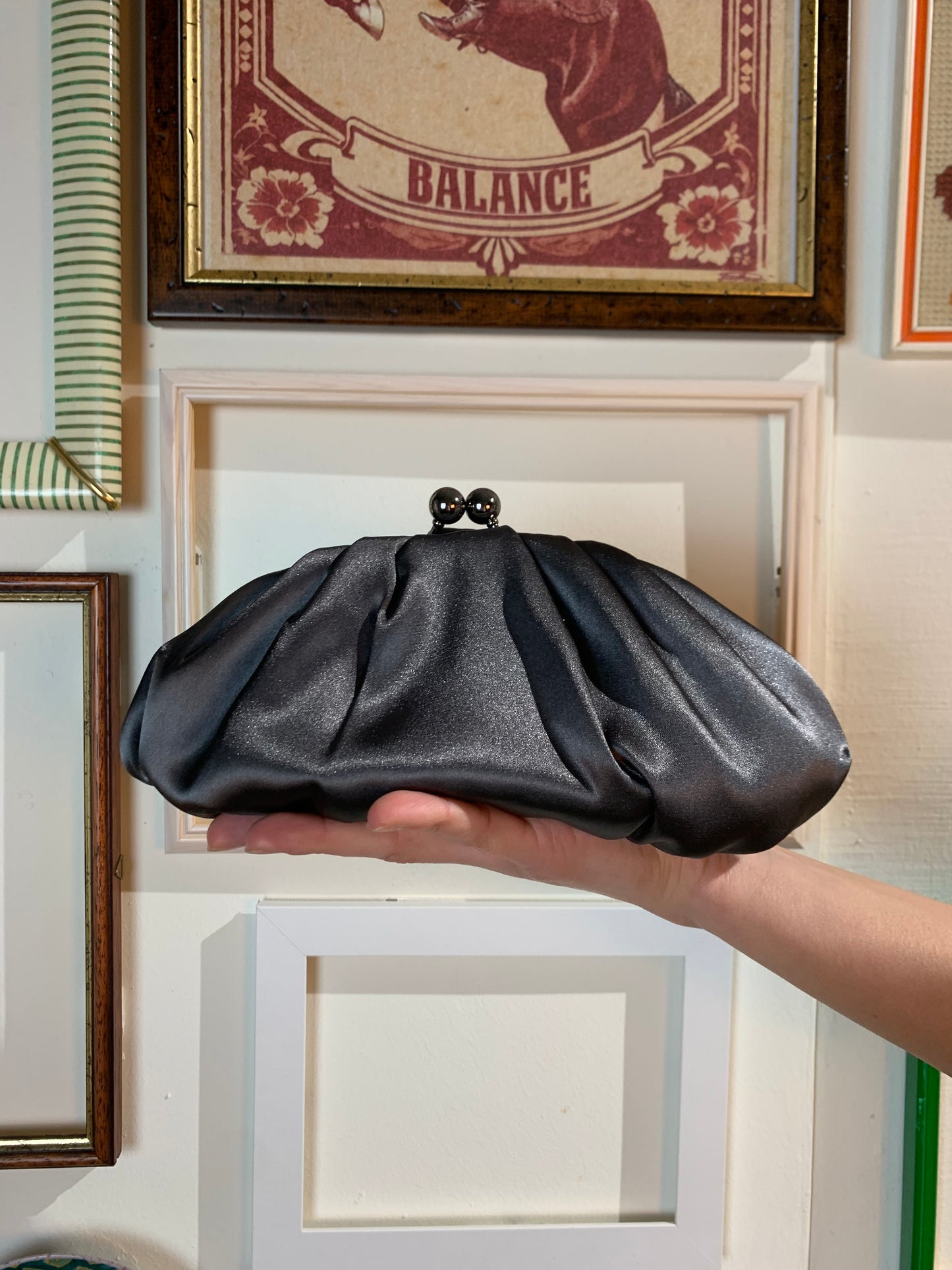 Pouchette Raso gray