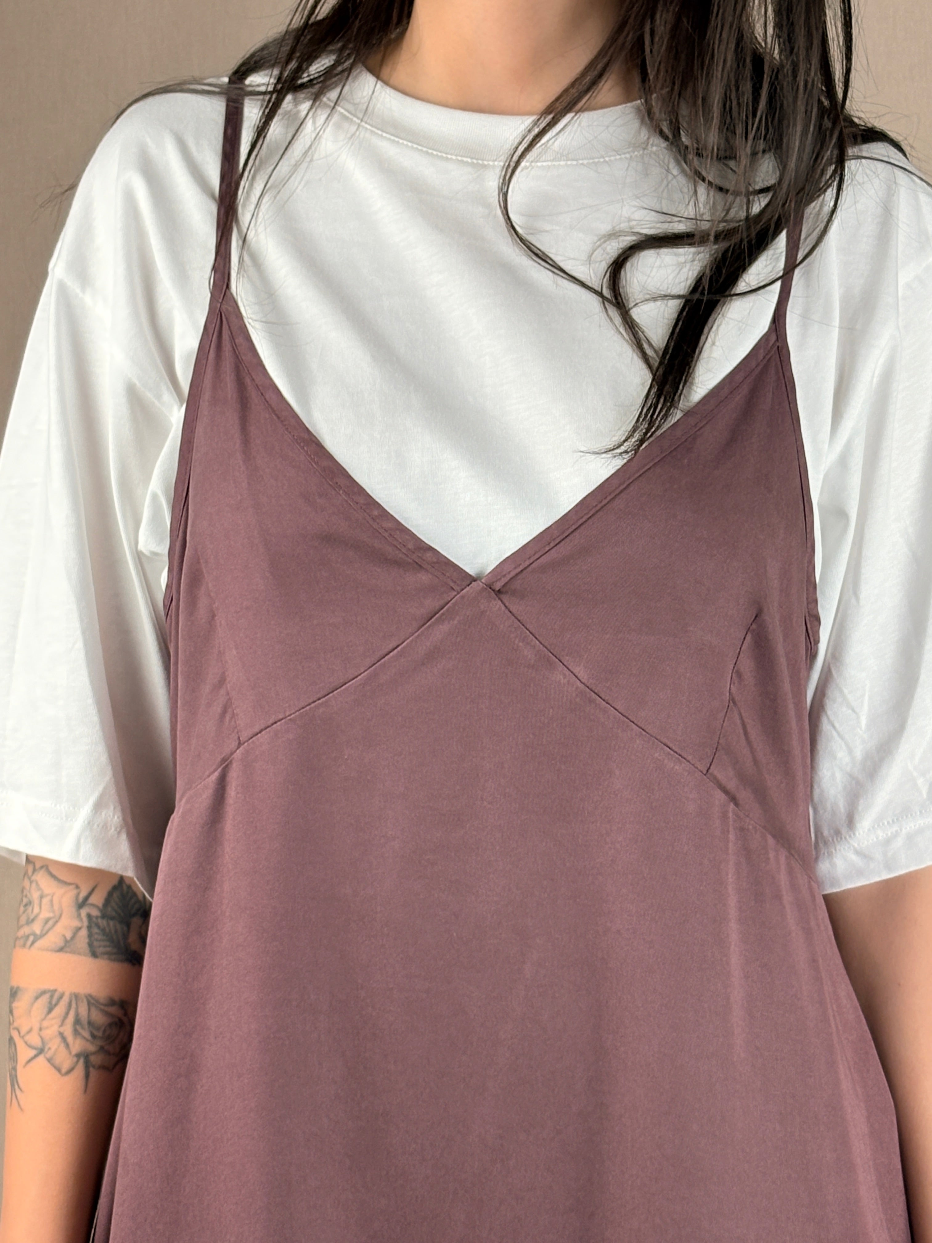Robe nuisette toucher peau de pêche figue