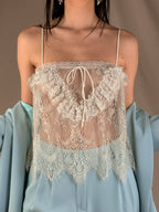 Haut en dentelle chantilly couleur champagne