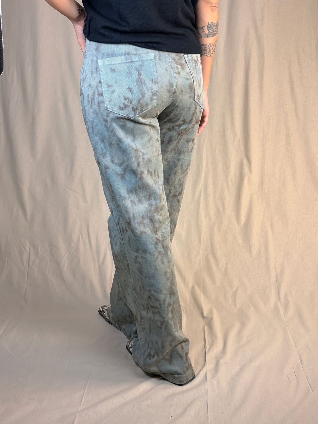 JEANS STAMPA LEO