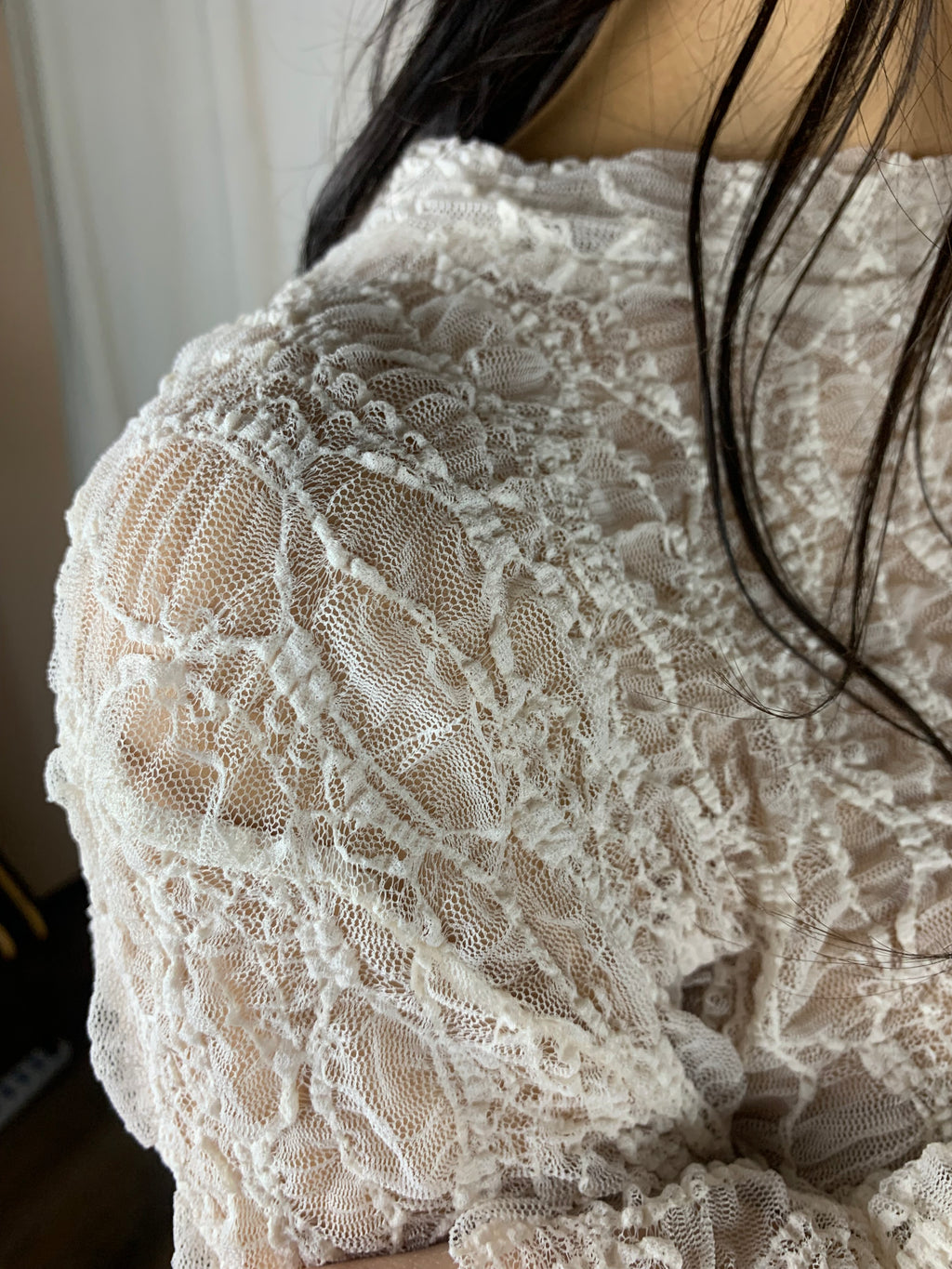 camicetta collo basso pizzo avorio