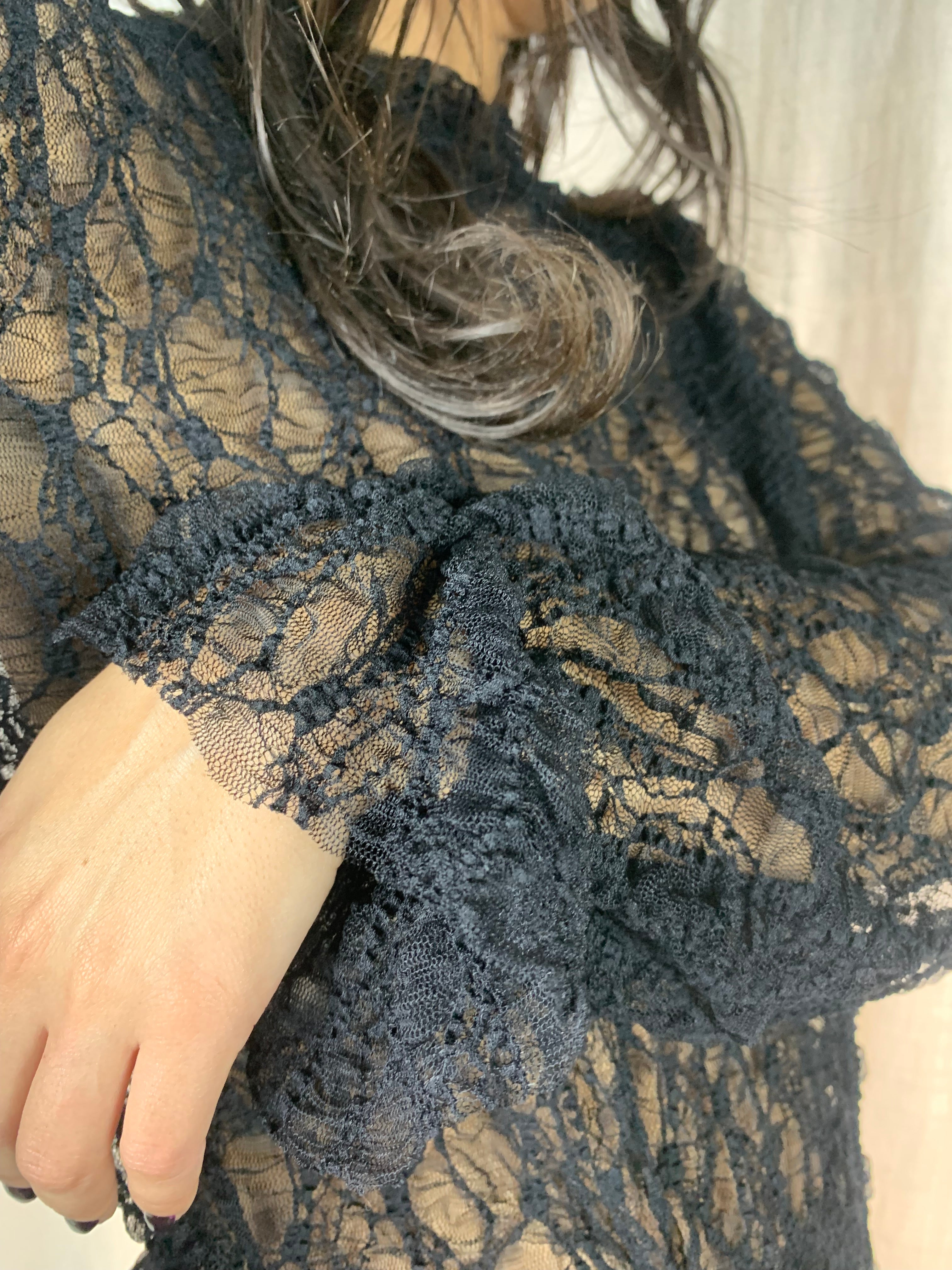 camicetta collo basso pizzo nero