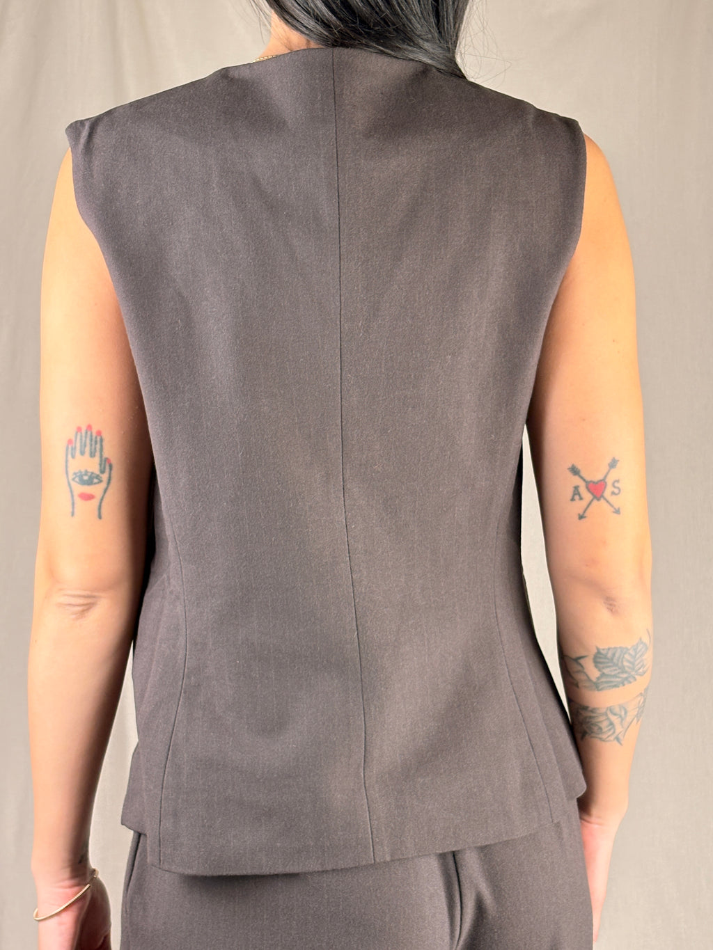 gilet asimmetrico brown
