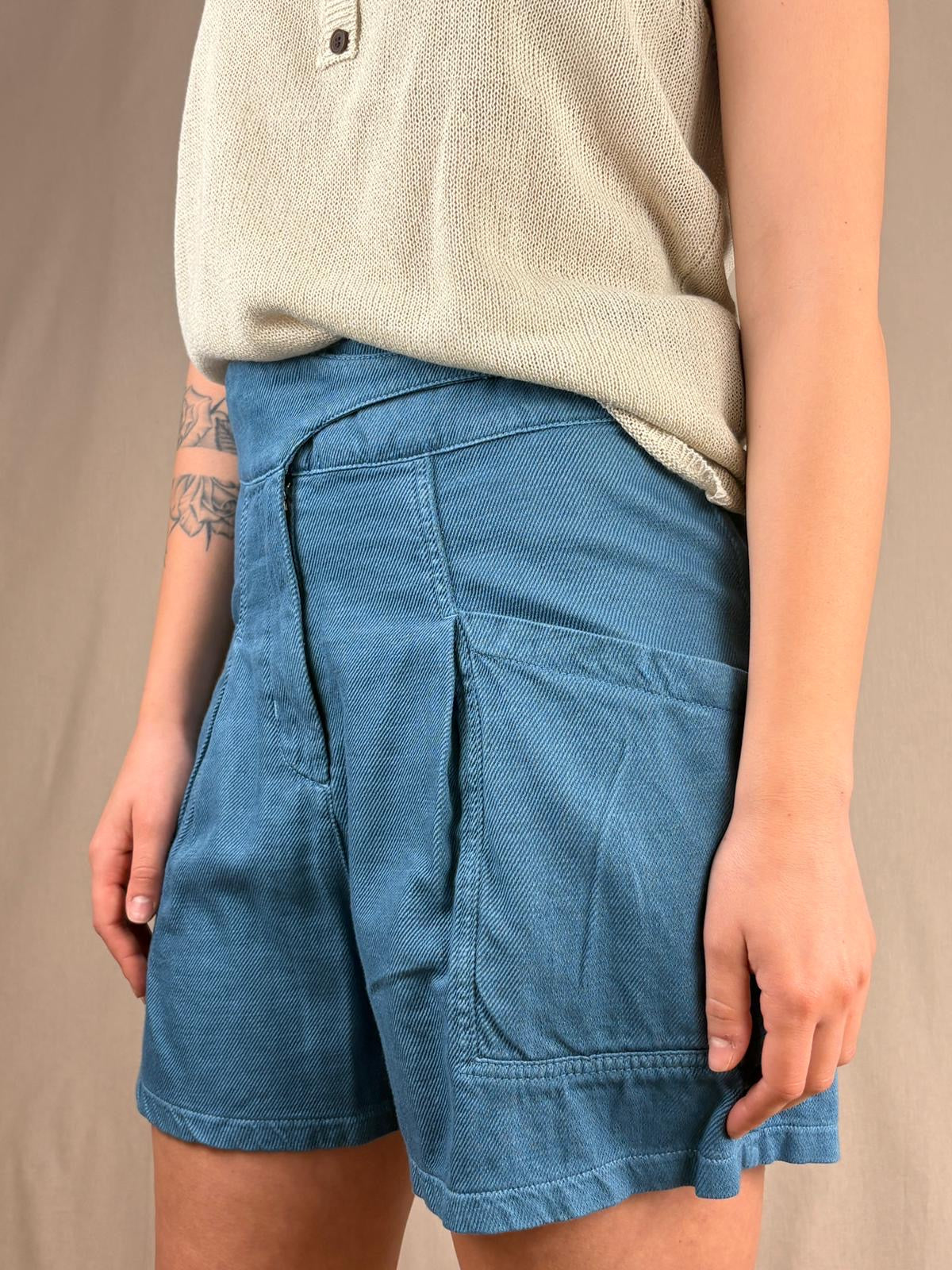 Shorts in Denim Cobalto con Cinturino