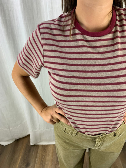 T-shirt righe bordeaux