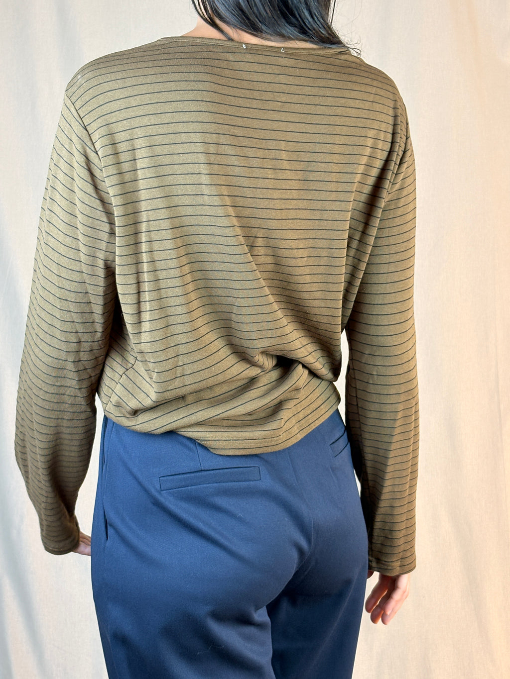 Maglia Manica Lunga Toffee con Riga Nera