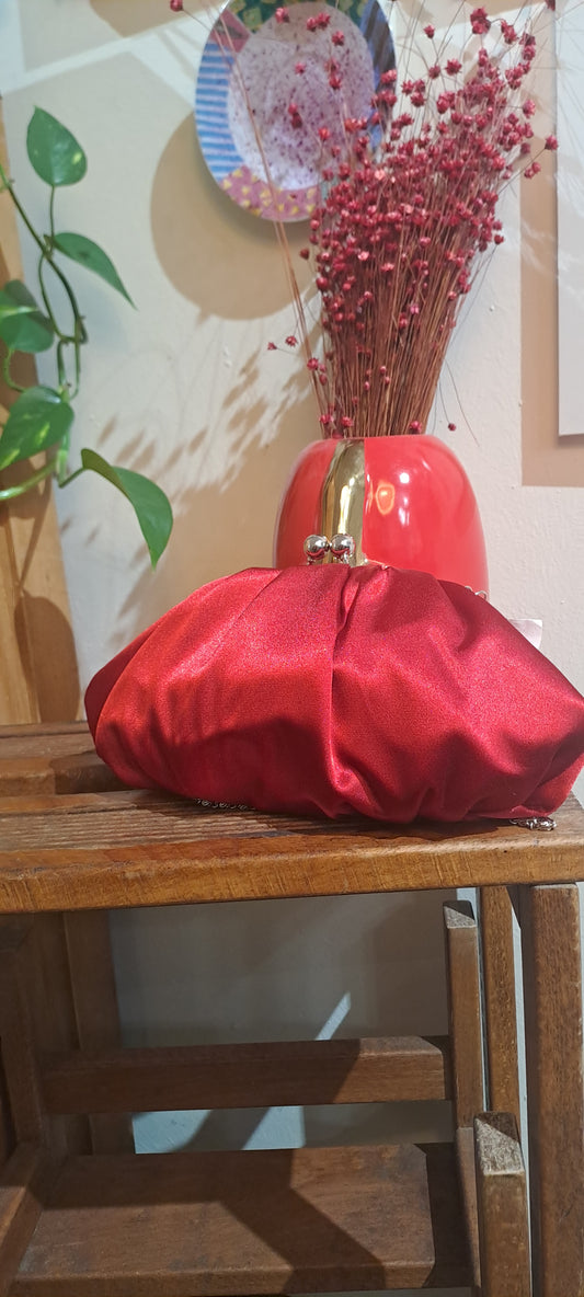 Pouchette Raso red