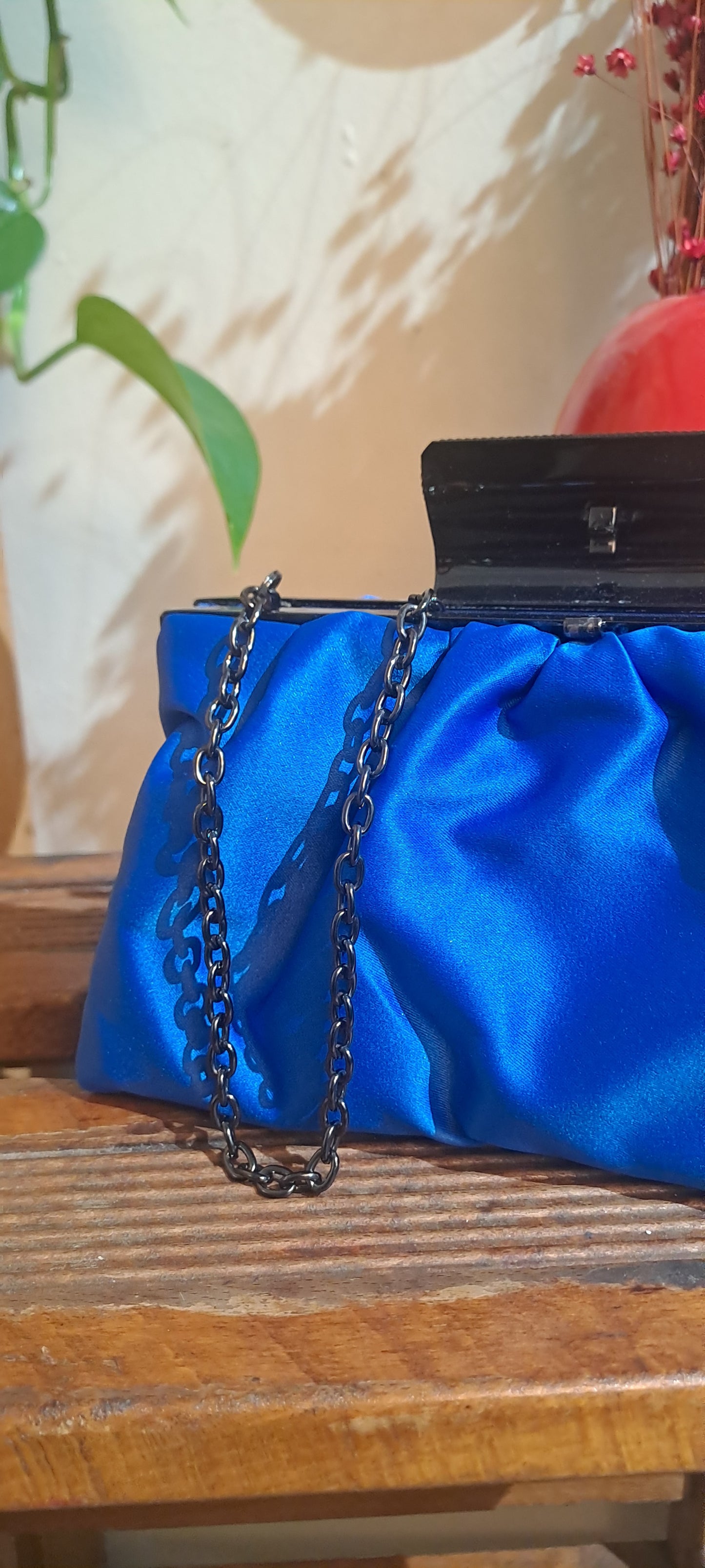 Borsa in raso attacco luce